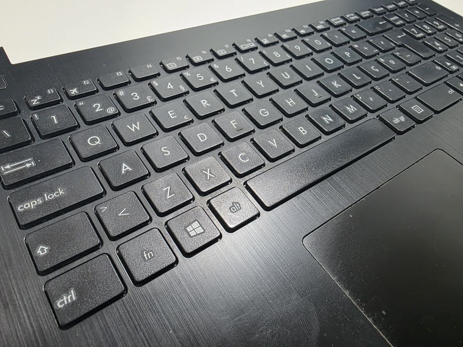 Teclado portátil ASUS F553M