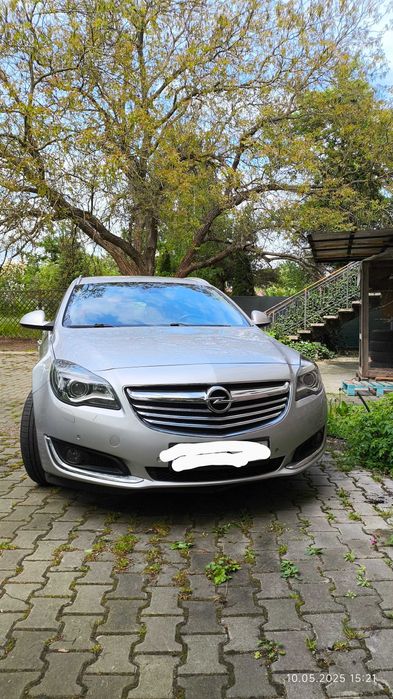 Opel Insignia rok 2014- sprzedam