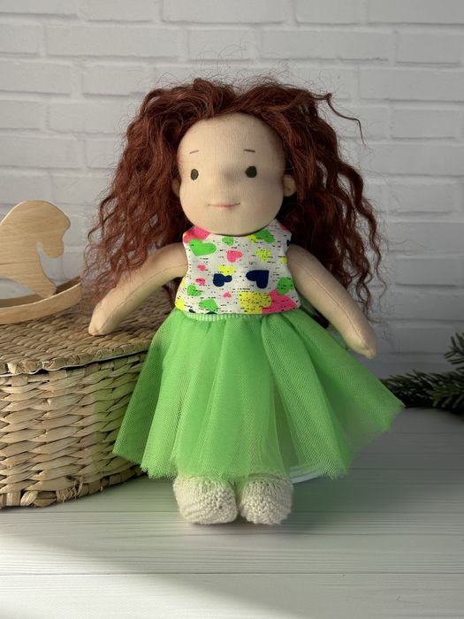 Текстильна лялька, кукла ручної роботи з набором одягу та колискою