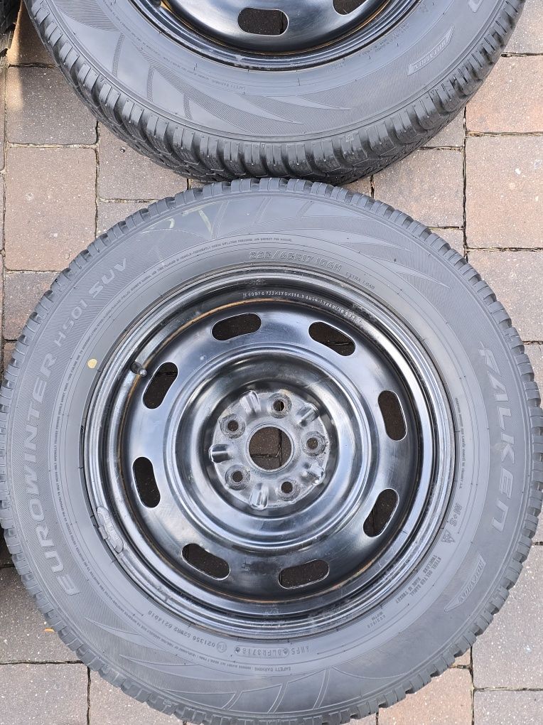 Koła zimowe SUBARU 225/65 R17 FALKEN + felgi 5x114.3 otwór 56.1