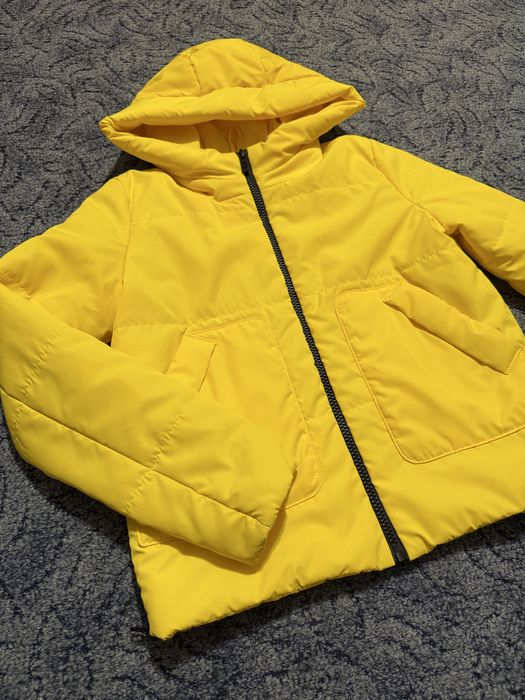 Куртка жіноча осіння