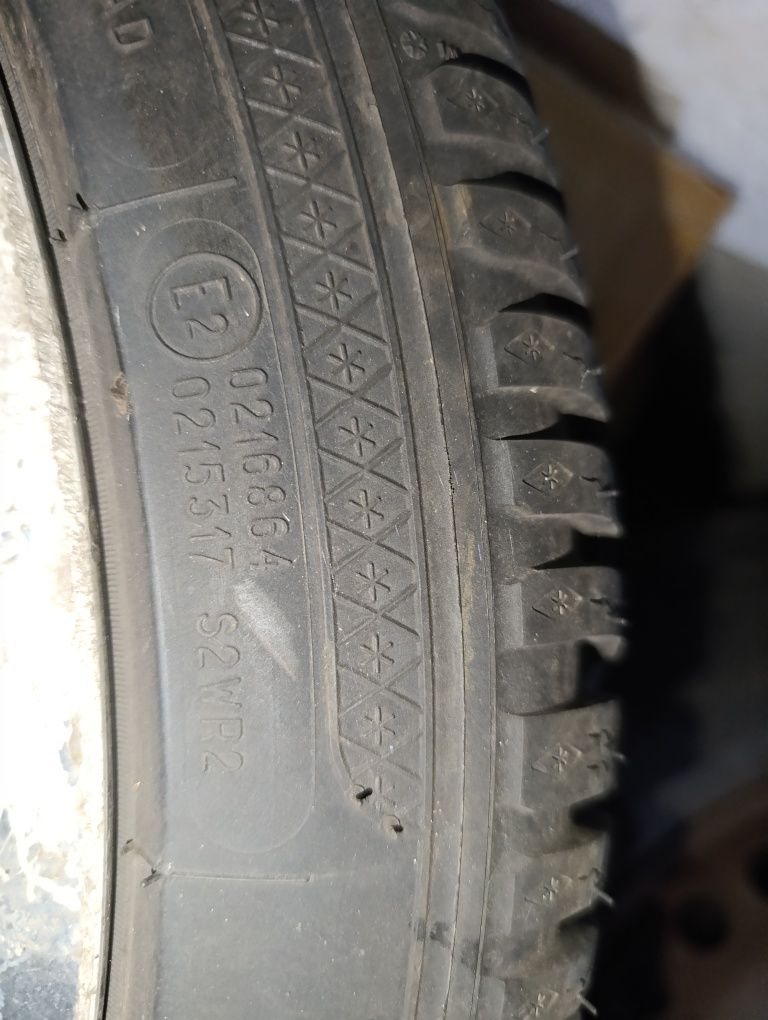 Opony zimowe Kleber Krisalp HP3 235/40 R18 95 V XL jak nowe