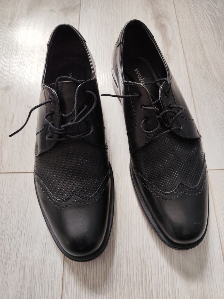 Buty męskie Wojas czarne 27,5 cm wizytowe nowe