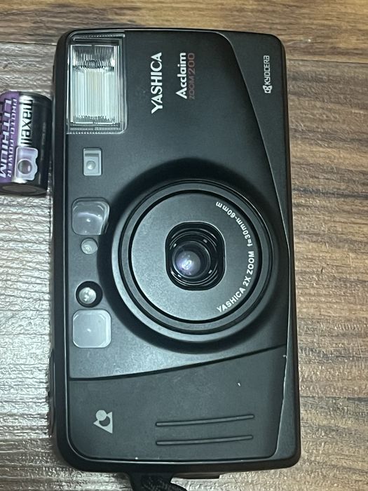 Фотоапарат   Yashica