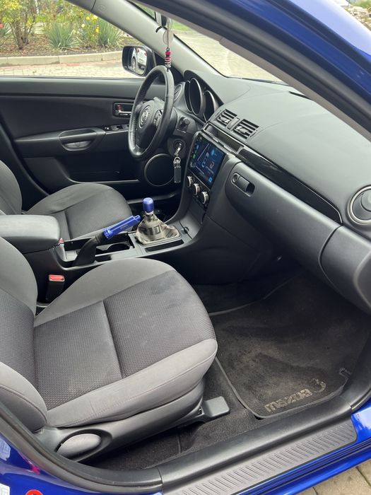 Mazda  3bk  1.6