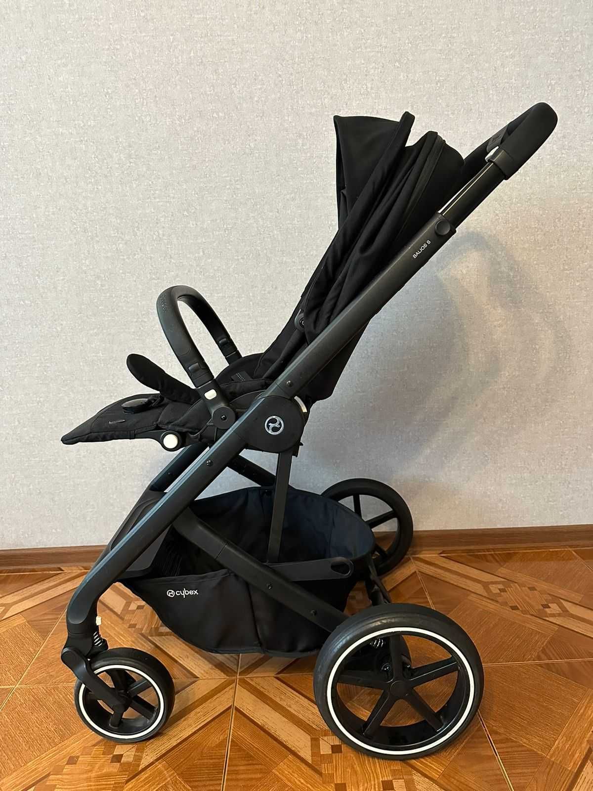 Візочок Cybex Balios S lux 2 в 1 в чудовому стані.