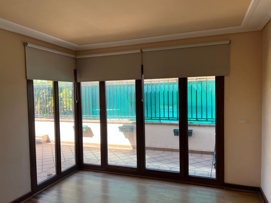 3 Estores de rolo blackout VIEWTEX