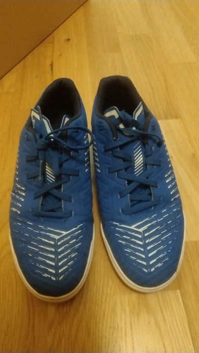 Halówki Decathlon 39/40 Kipsta Ginka 500 niebieskie