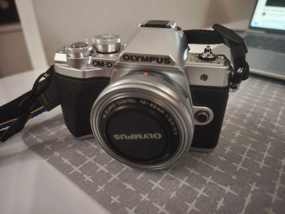 E‑M10 Mark III Zestaw Pancake