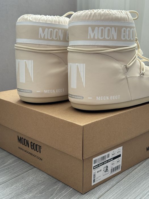 Мунбуты Moon Boot MB Icon Low Nylon beige снегоходы (NEW IN BOX)