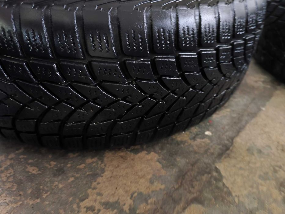 Nissan leaf ,Renault Zoe Felgi z oponami 16cali