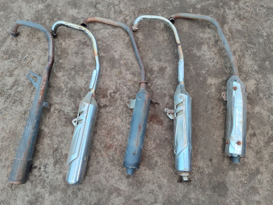 Вихлопні труби на Jianshe 125 150