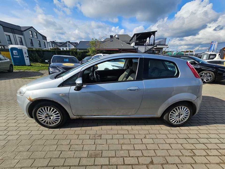 Fiat Punto 2005r/1.4 benzyna gaz/77km/atest2034/opłaty aktualne/okazja