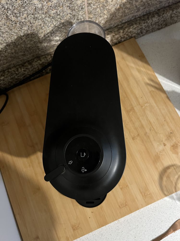 Vendo maquina de cafe nespresso