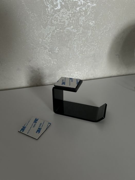 Кріплення для навушників