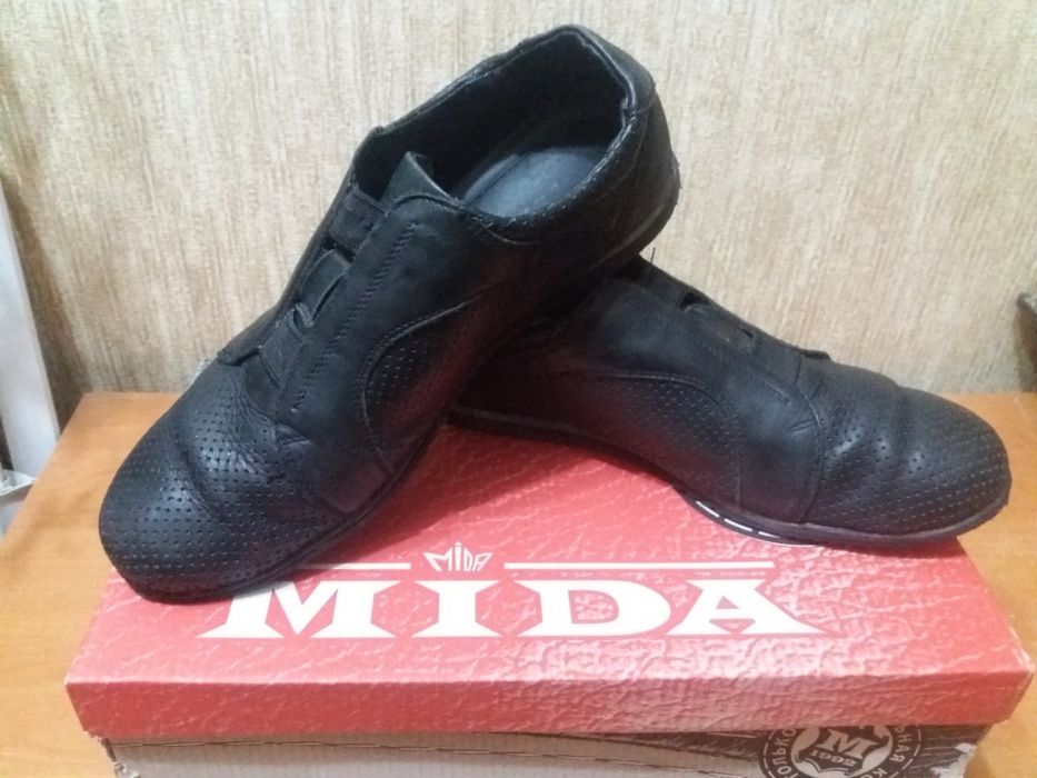 Туфлі макасини 40р. Міда