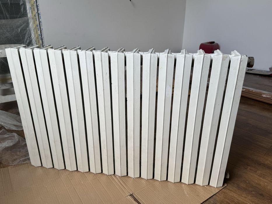 Радиатор отопления. 15 секций. Чугун