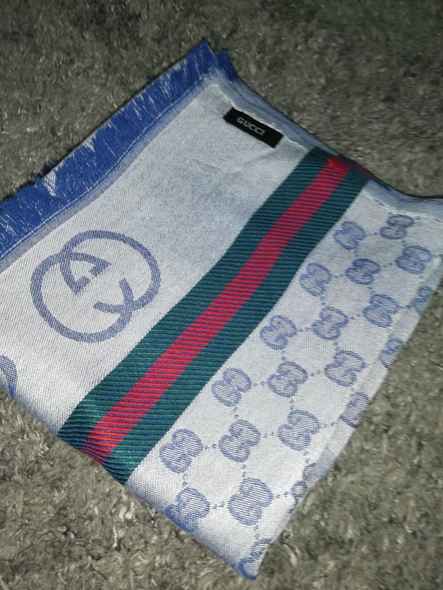 Szał klasyka denim. Monogram Gucci cudo