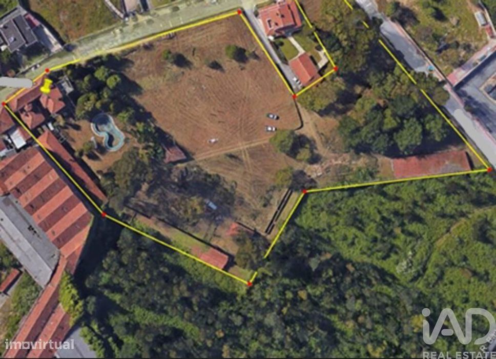 Quinta T4 em Fiães de 14751,00 m2