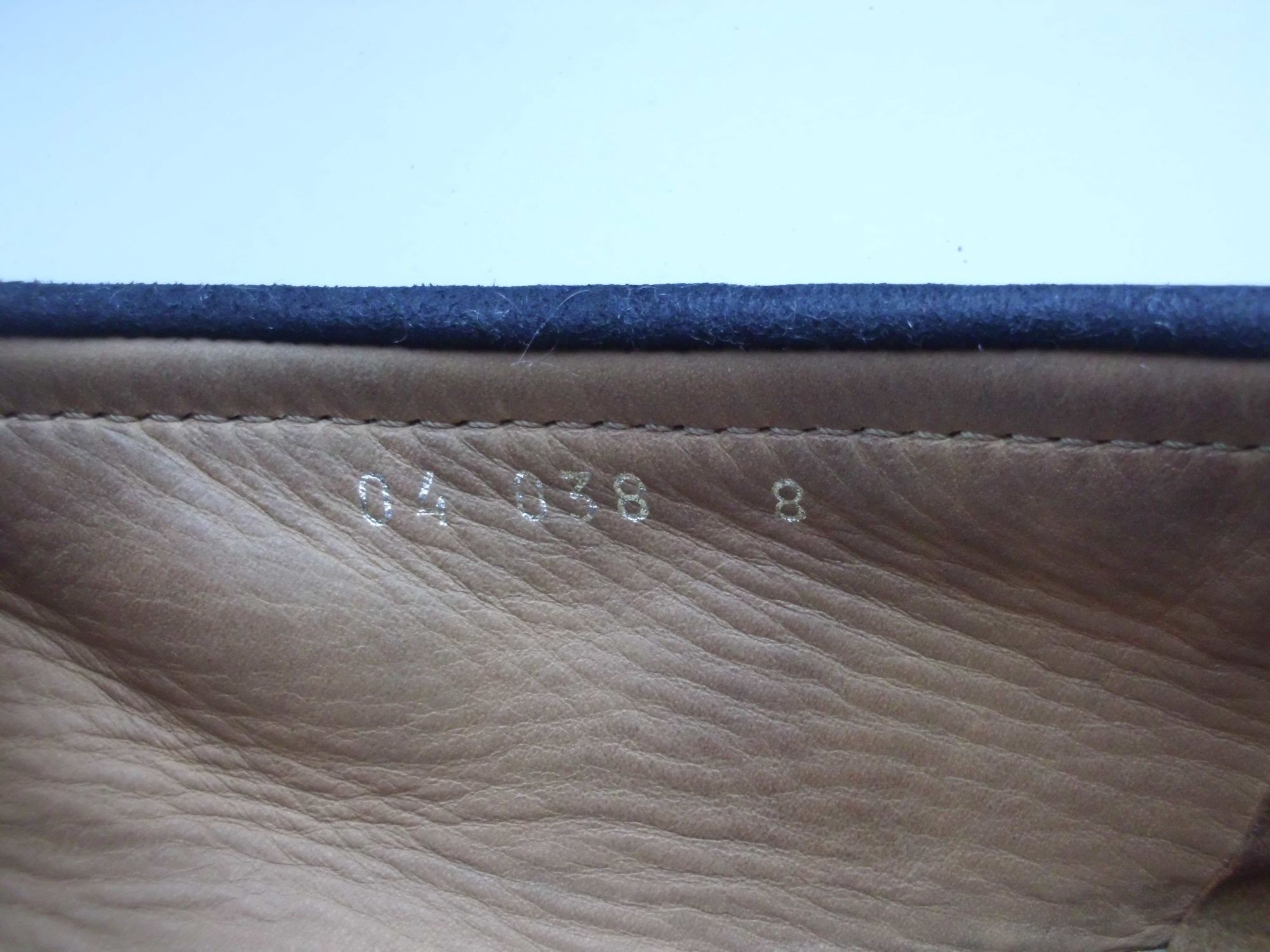 БУ Замша Giorgio Armani 42/27