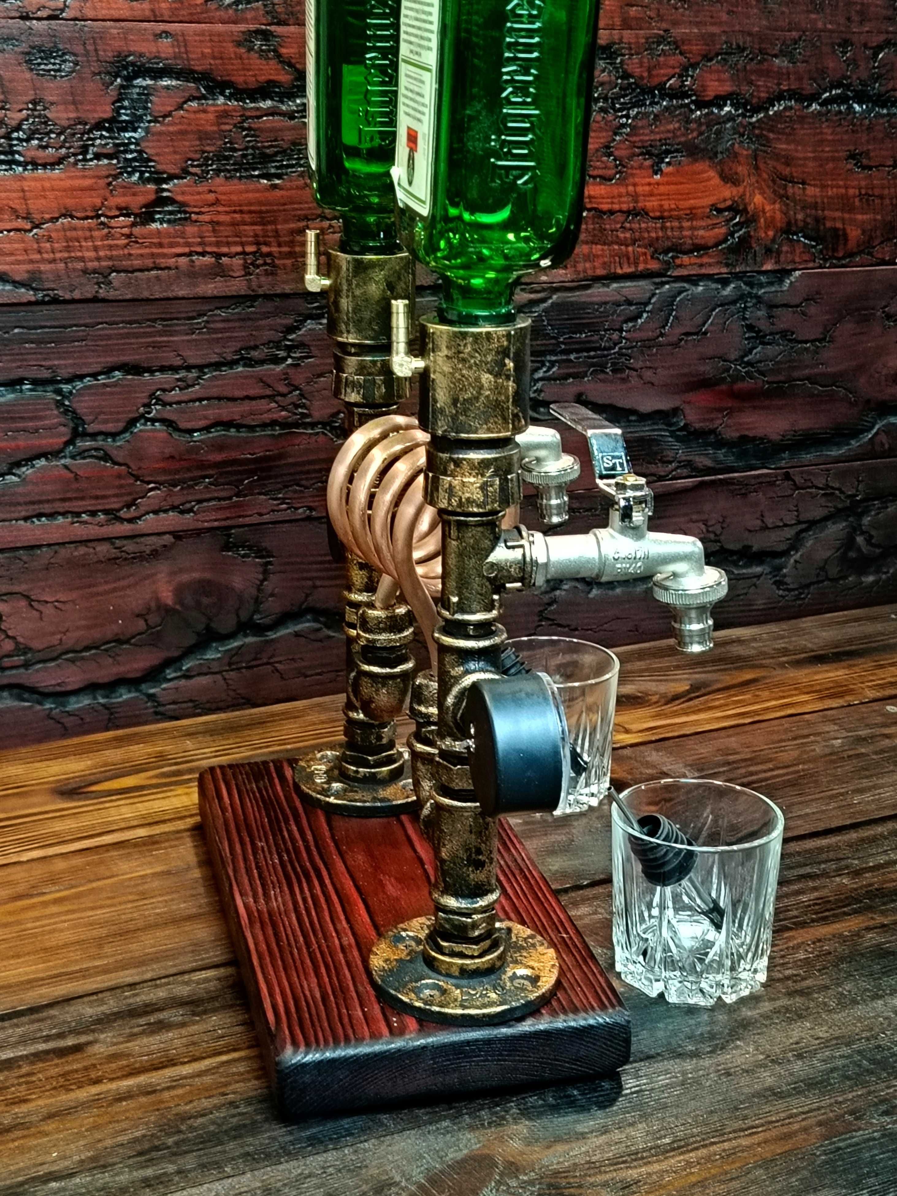 Dozownik, nalewak do alkoholu "Loft" pomysł na prezent, upominek