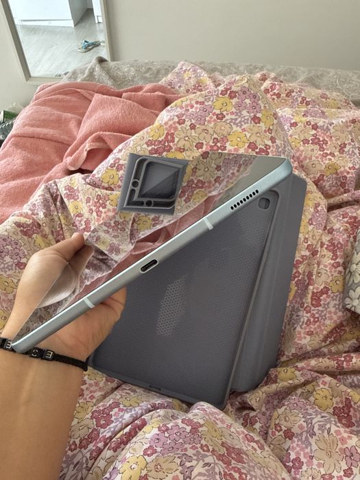 Samsumg tab S6 lite