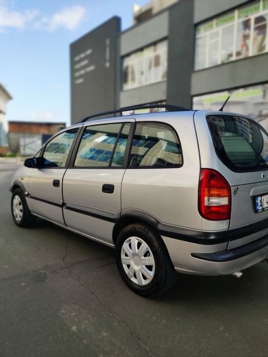 Продам Opel Zafira
