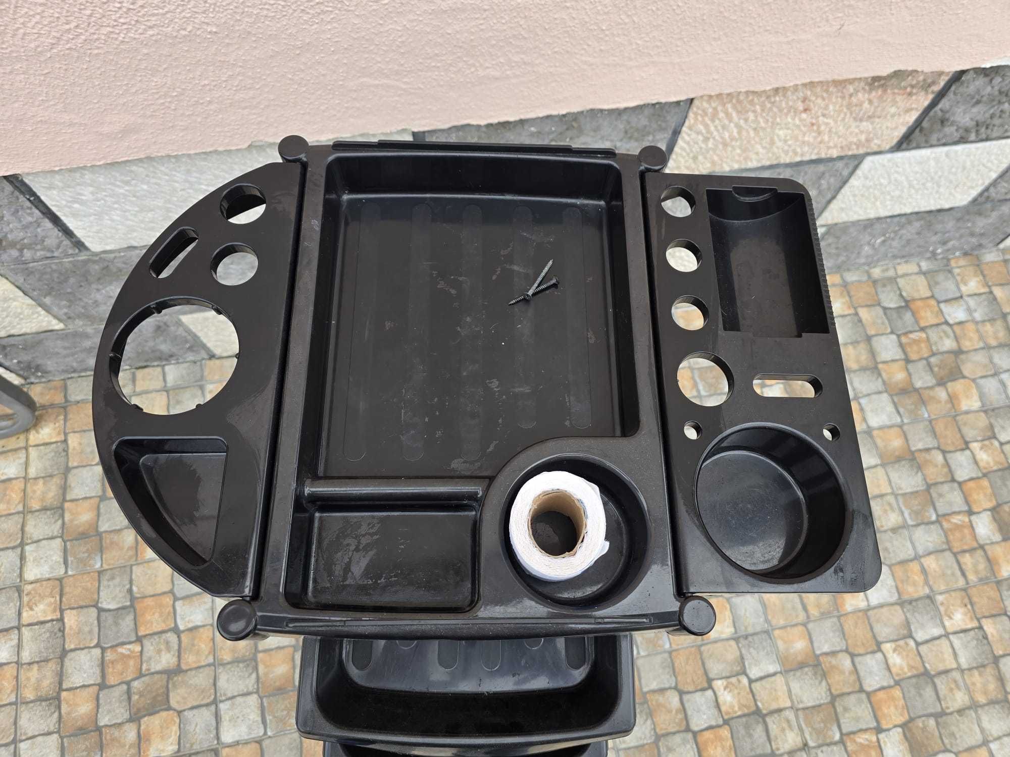 Carrinhos auxiliares barbeiro/cabeleireiro