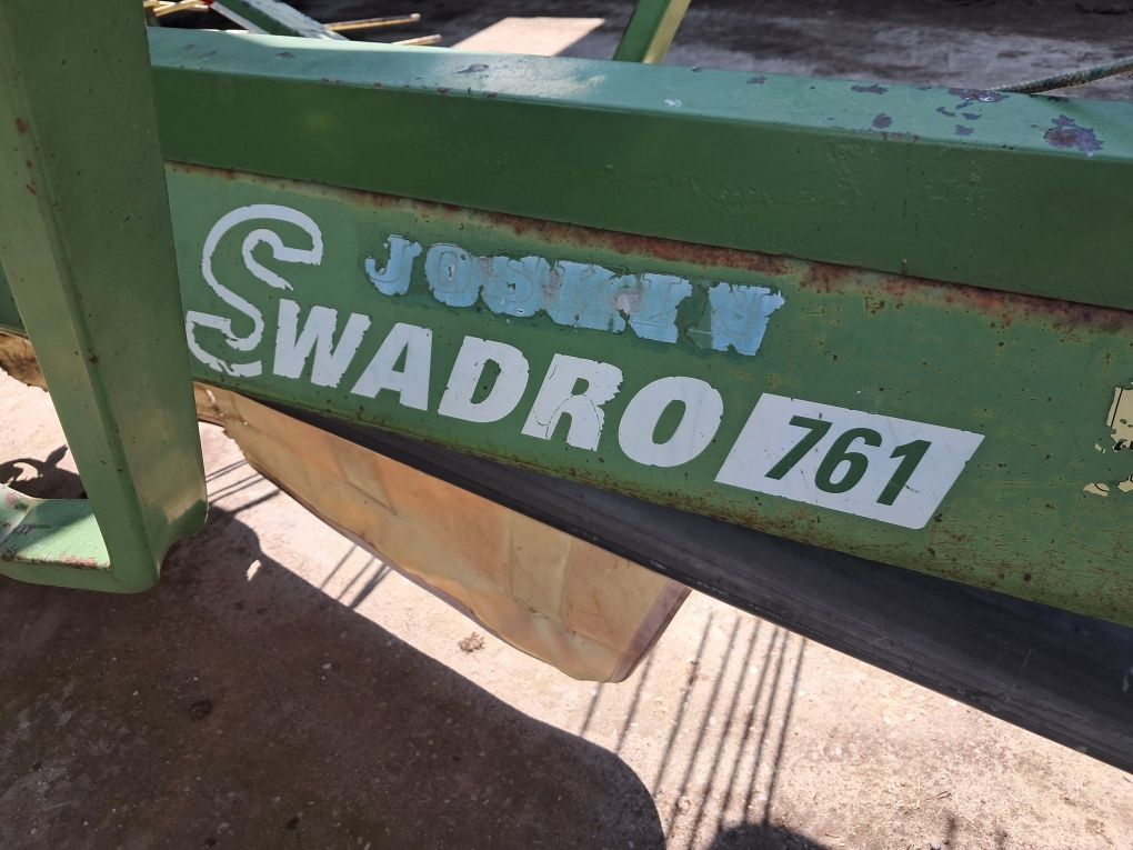 Zgrabiarka Krone Swadro 761