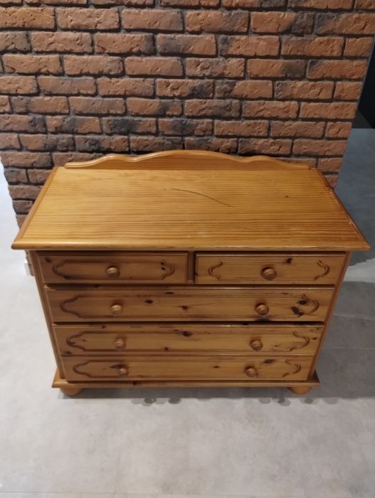 Komoda sosnowa z szufladami
