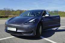Tesla Model 3 Tesla Model 3 Dual Motor (AWD)