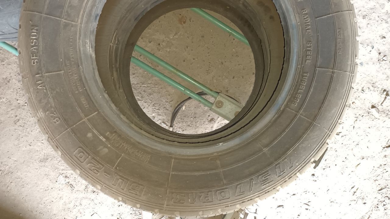 Продам шини r13 комплектом і по одній