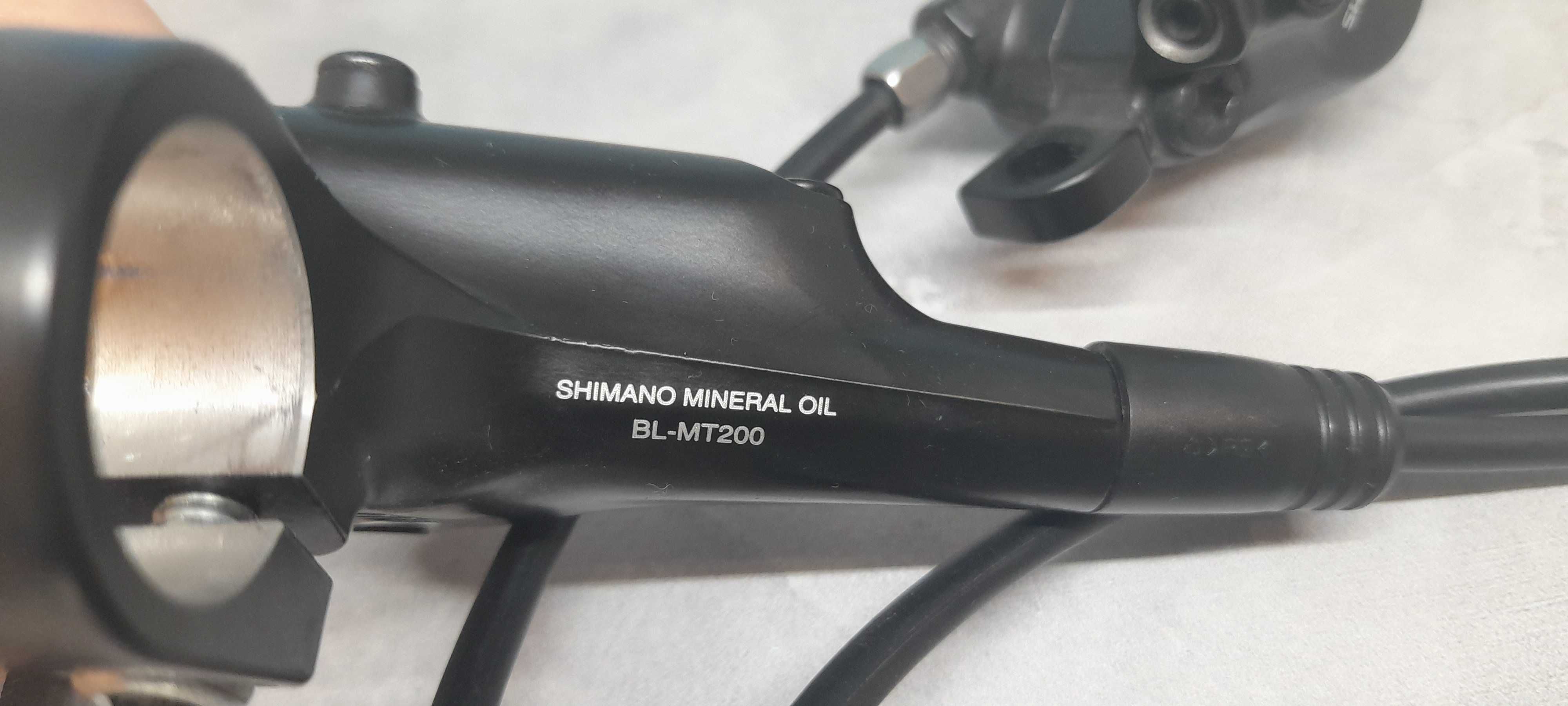 Набор тормозов Shimano MT200 перед + зад