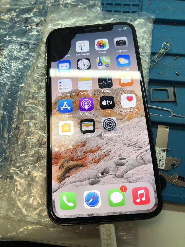 Продам модуль экран дисплей lcd Apple iPhone X original бу с дефетком
