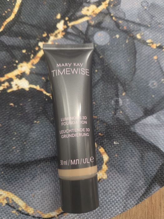 Mary kay podklad rozswietlający Beige W160