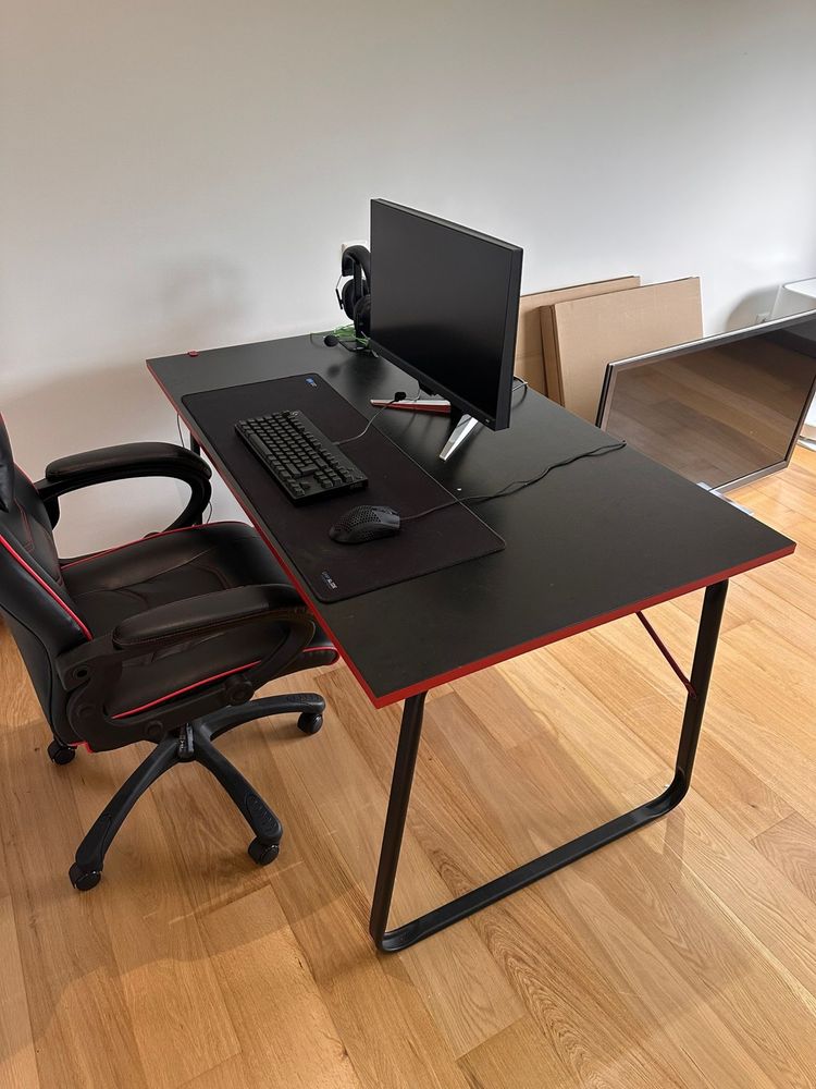 Mesa gaming 140cm