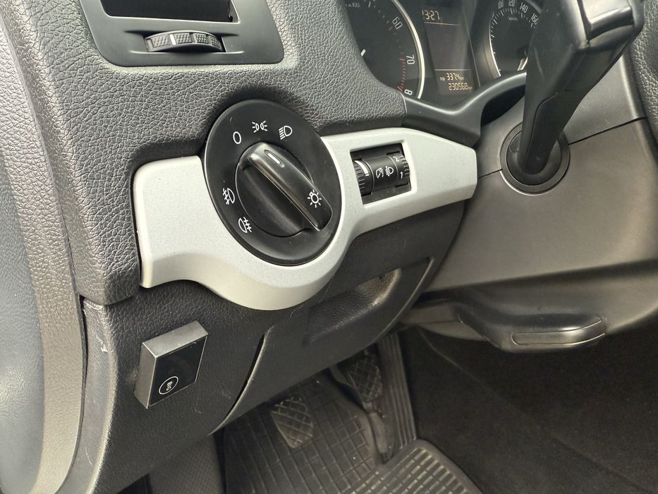 Продам шкода А5 рестайлинг 1.6 газ бензин