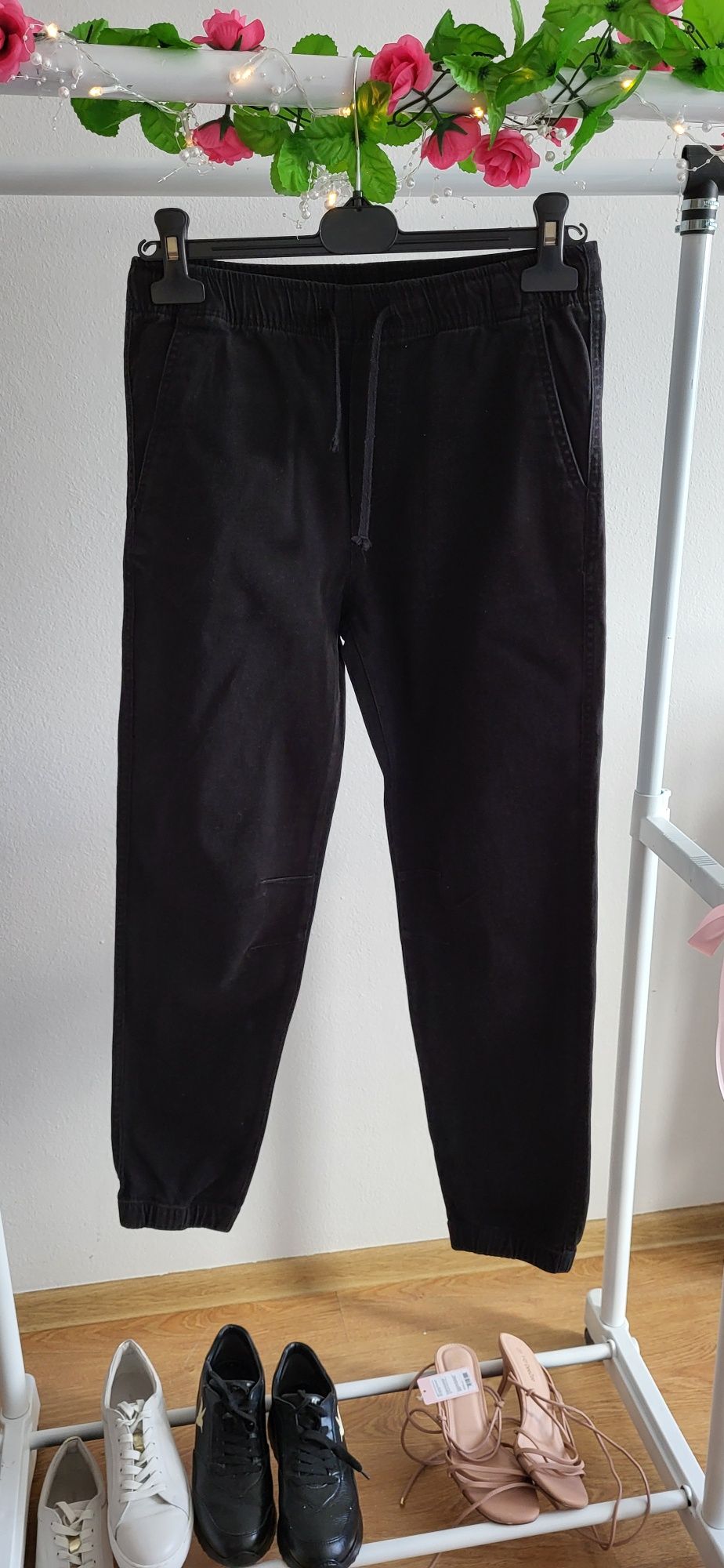 Spodnie jeansy joggery chłopięce H&M 152/158