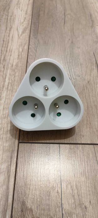 Trójnik trójkątny z uziemieniem