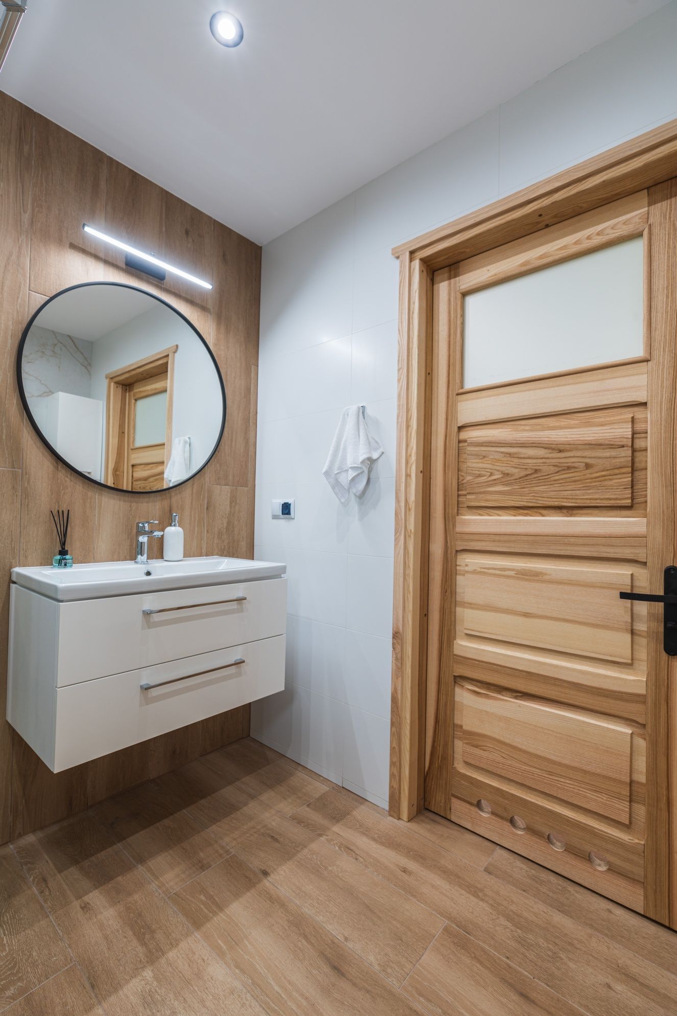 Dom Roztoczańska Ostoja Apartament Nocleg Roztocze Balia Jacuzzi