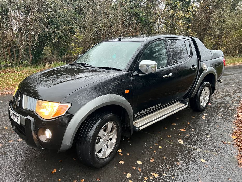 Авто для ЗСУ Mitsubishi L200