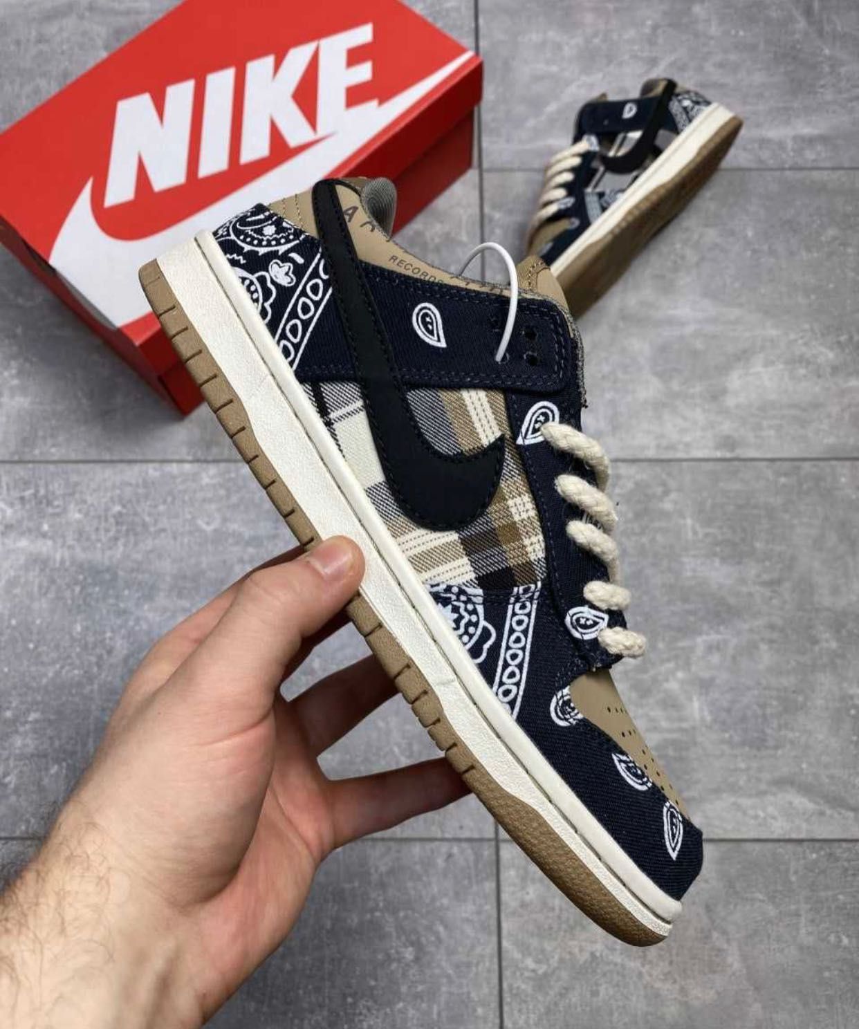 Buty Nike SB Dunk Low Travis Scott