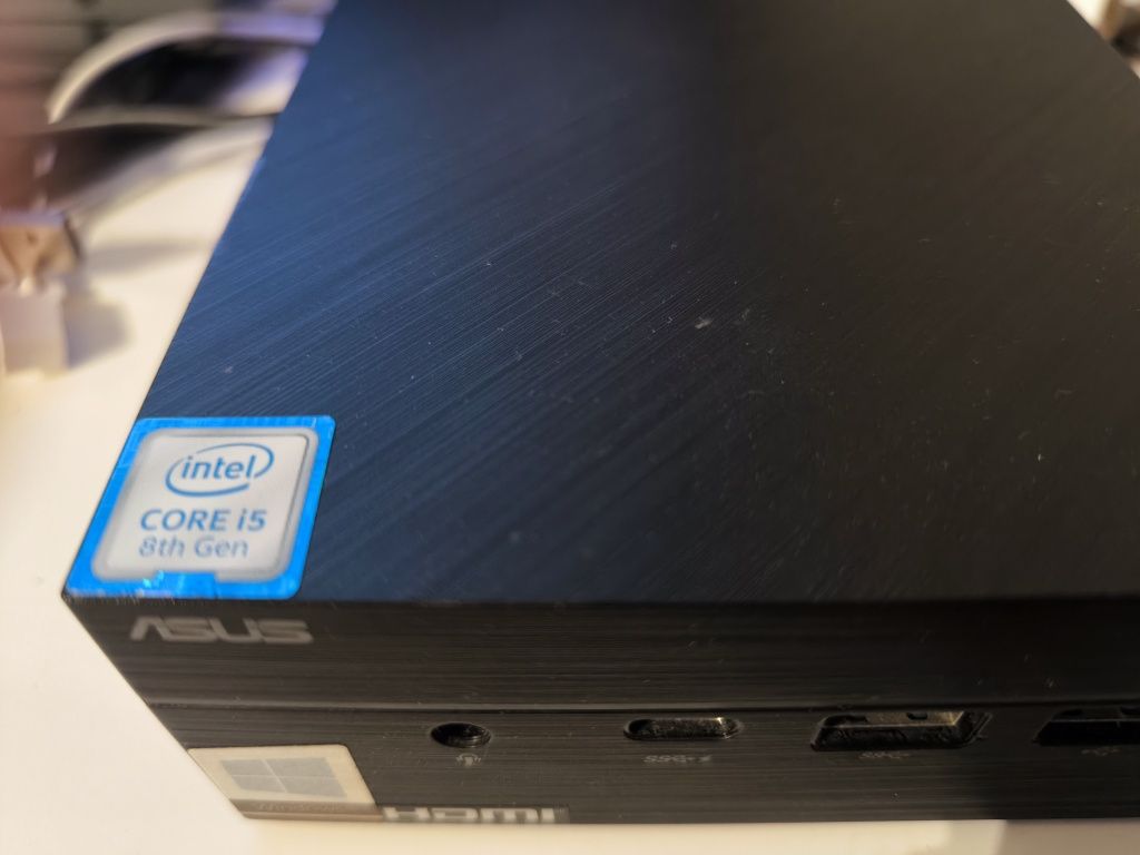 Mini PC ASUS PN60 i5 16Gb RAM e 256Gb SSD Windows 11