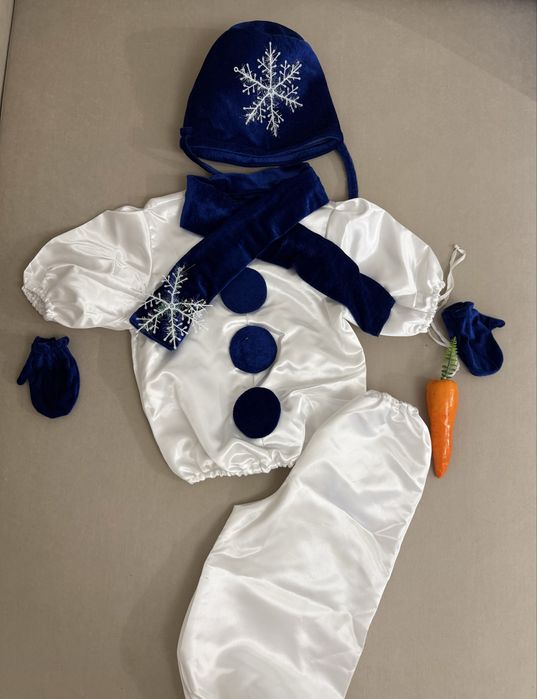 Костюм сніговика