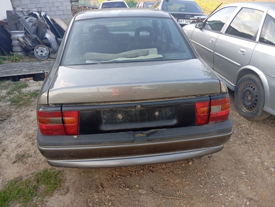 Розборка Опиль Вектра А 2,0 бензин і 1,6