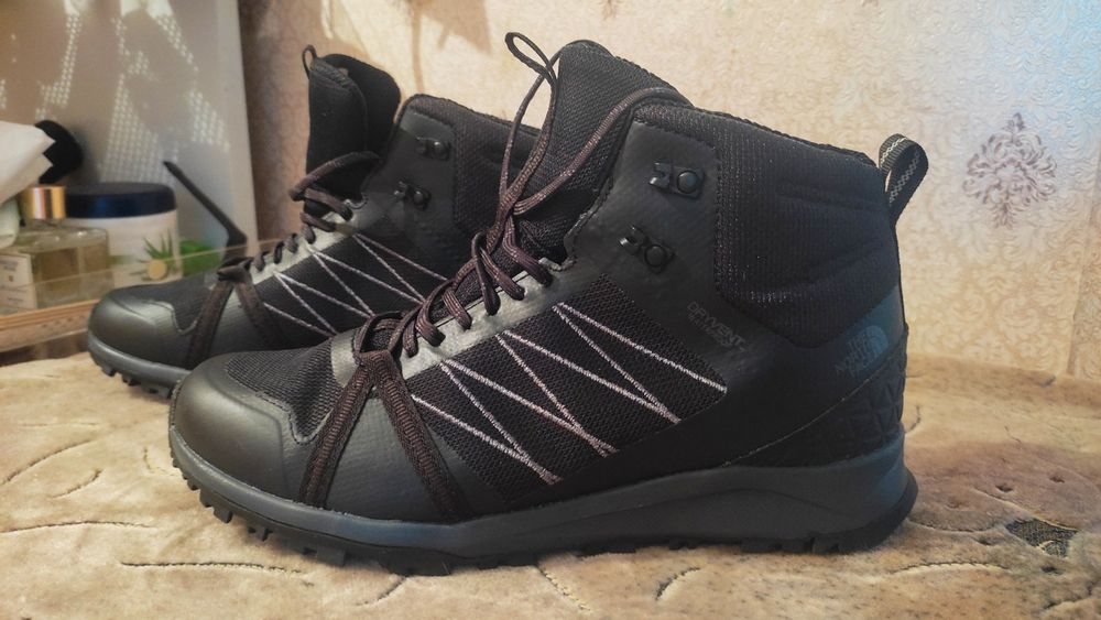 The North Face Litewave Fastpack Оригинал.