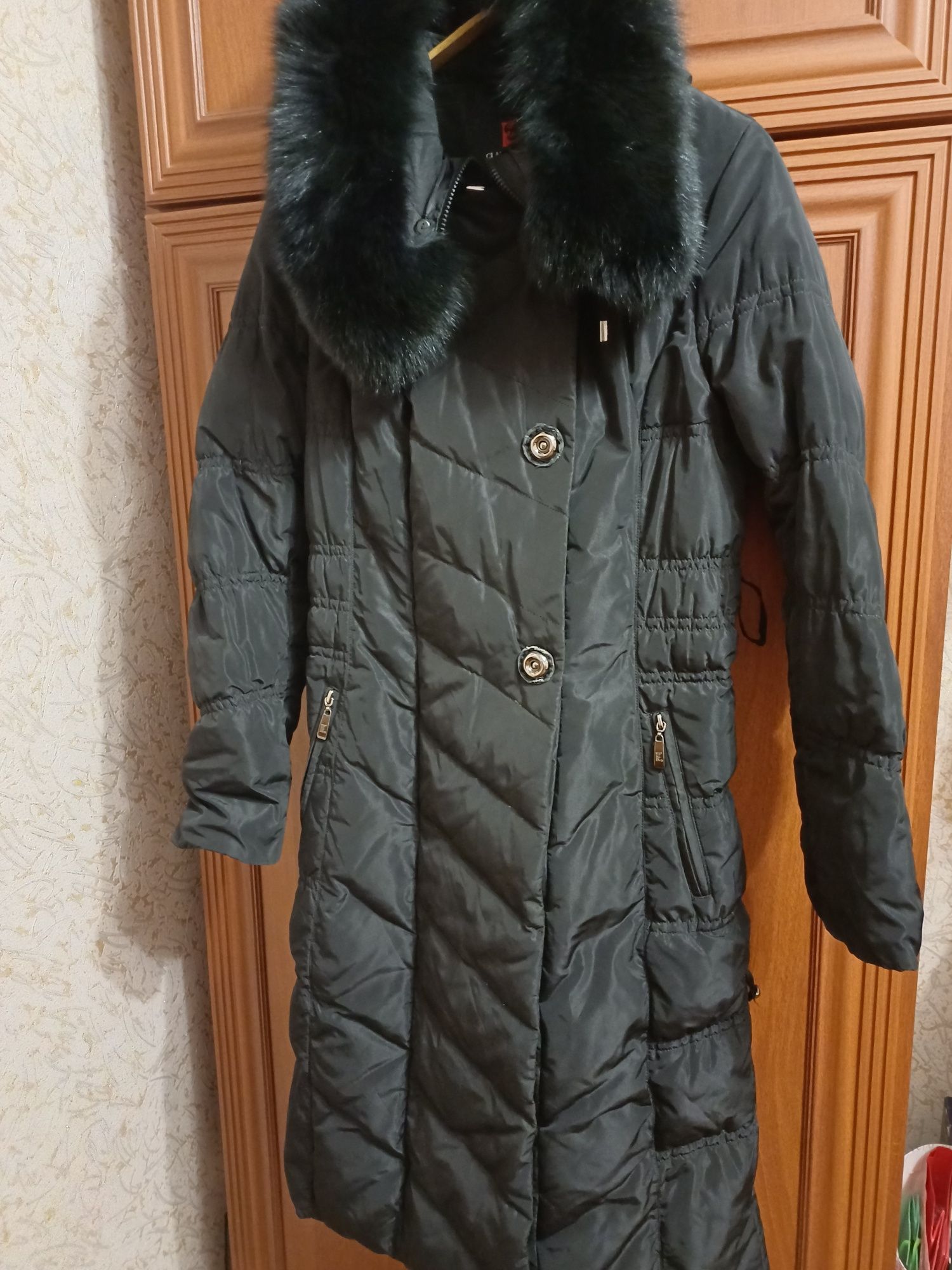 Пальто продам !!!