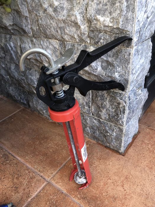 Aplicador de silicone