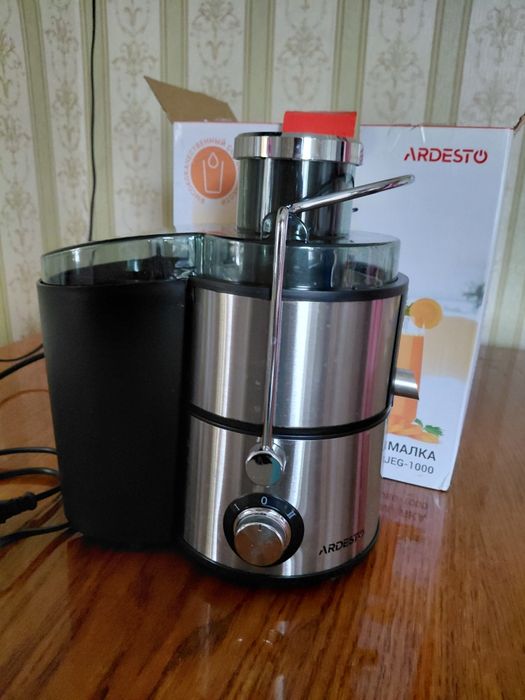 Продам соковижималку