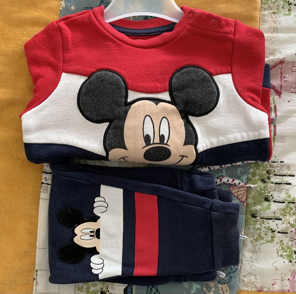 Conjunto camisola e calças 9-12 meses